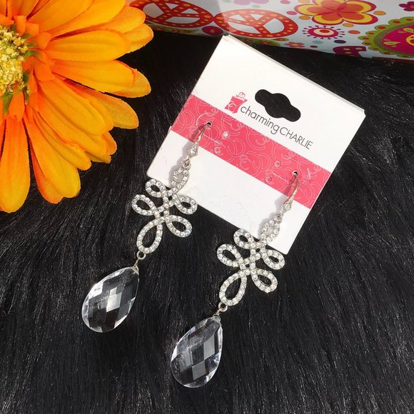 Long Boho Earrings Drop Faux Crystal Bling Silvertone Dressy Dangles Date Night - Picture 1 of 1